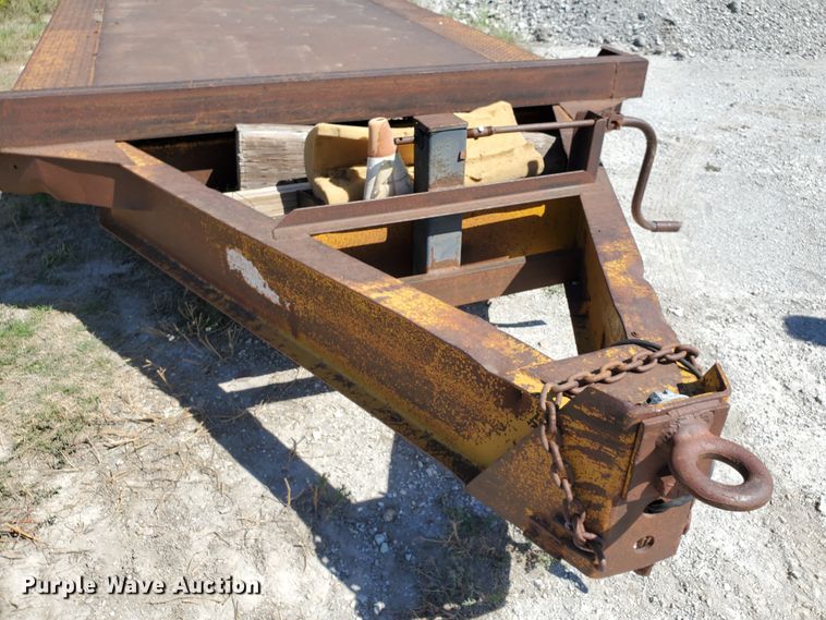 image for item KY9168 1980 Hillsboro  equipment trailer