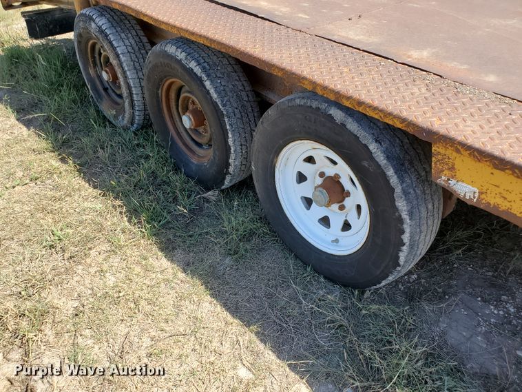 image for item KY9168 1980 Hillsboro  equipment trailer