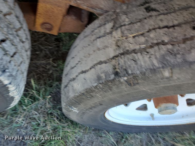 image for item KY9168 1980 Hillsboro  equipment trailer