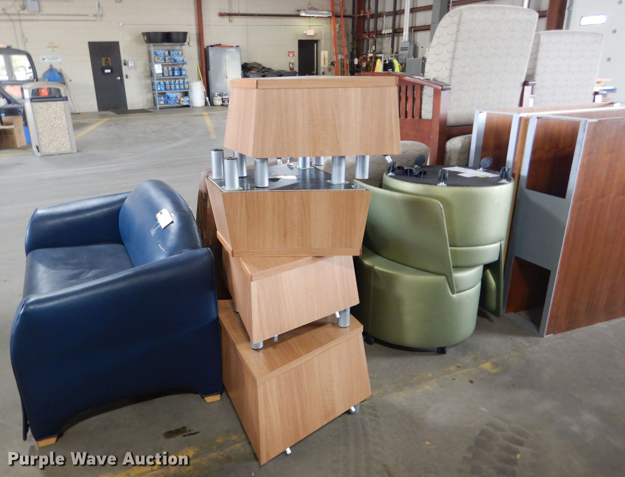 Furniture in Sioux Falls, SD Item KV9091 for sale Purple Wave