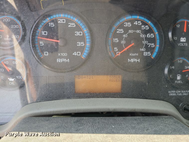 image for item DI6105 2012 International WorkStar 7500  crane truck