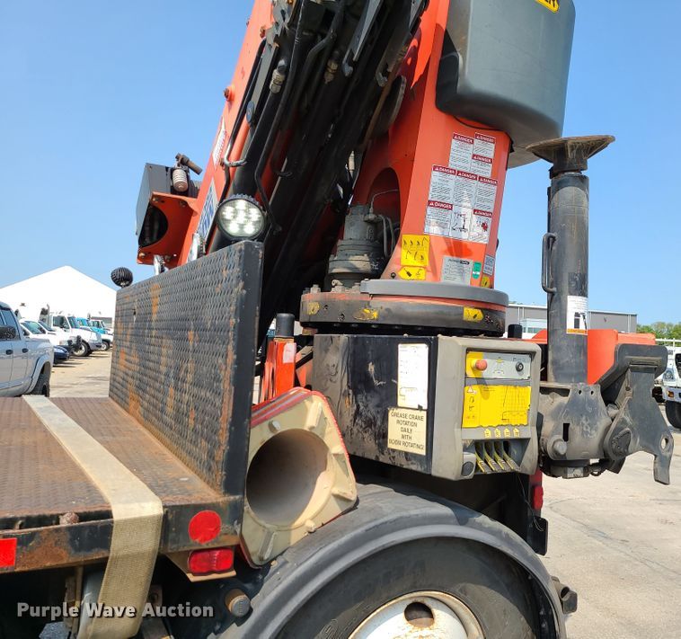 image for item DI6105 2012 International WorkStar 7500  crane truck