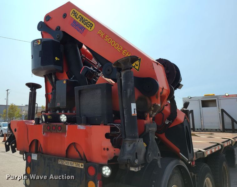 image for item DI6105 2012 International WorkStar 7500  crane truck