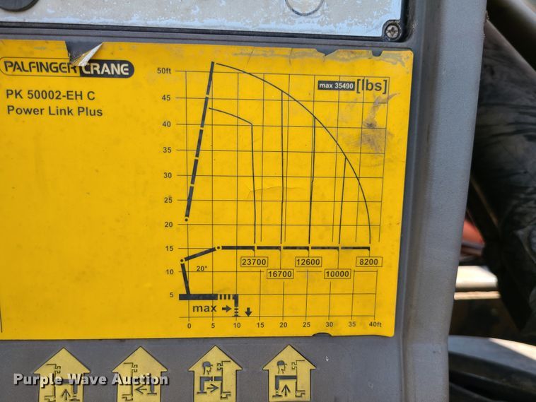 image for item DI6105 2012 International WorkStar 7500  crane truck