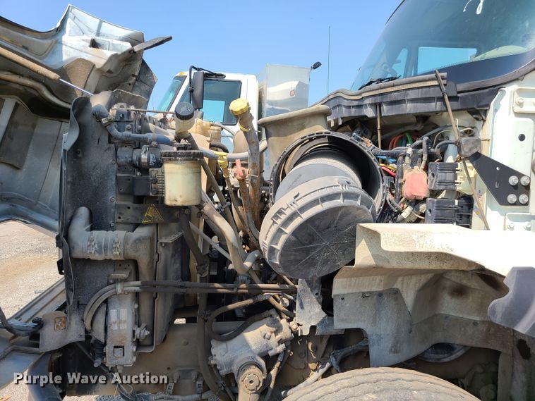 image for item DI6106 2013 International WorkStar 7600  dump truck