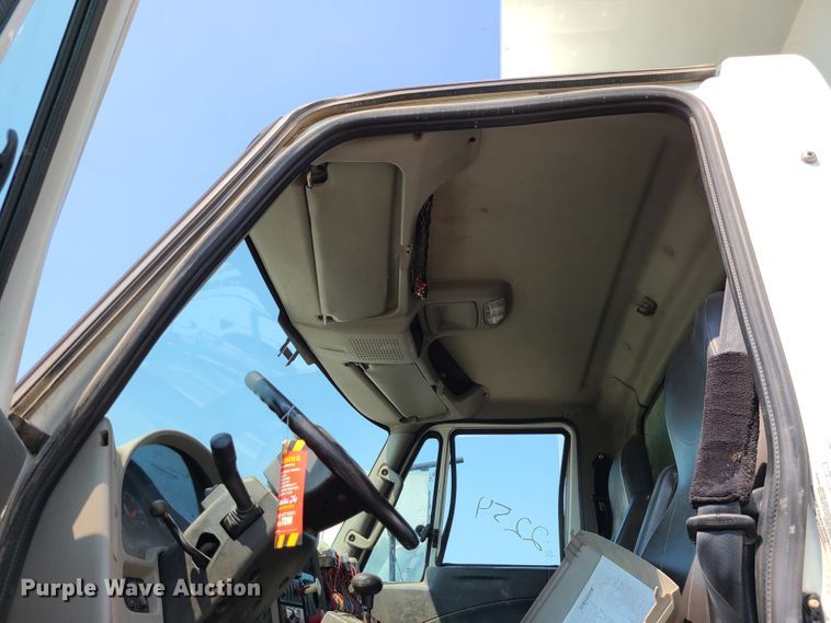 image for item DI6106 2013 International WorkStar 7600  dump truck