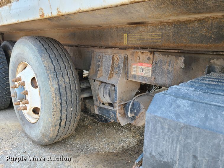 image for item DI6106 2013 International WorkStar 7600  dump truck