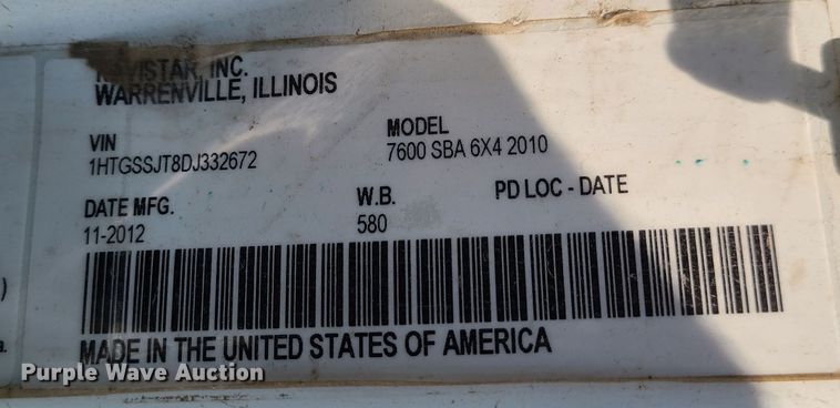 image for item DI6106 2013 International WorkStar 7600  dump truck