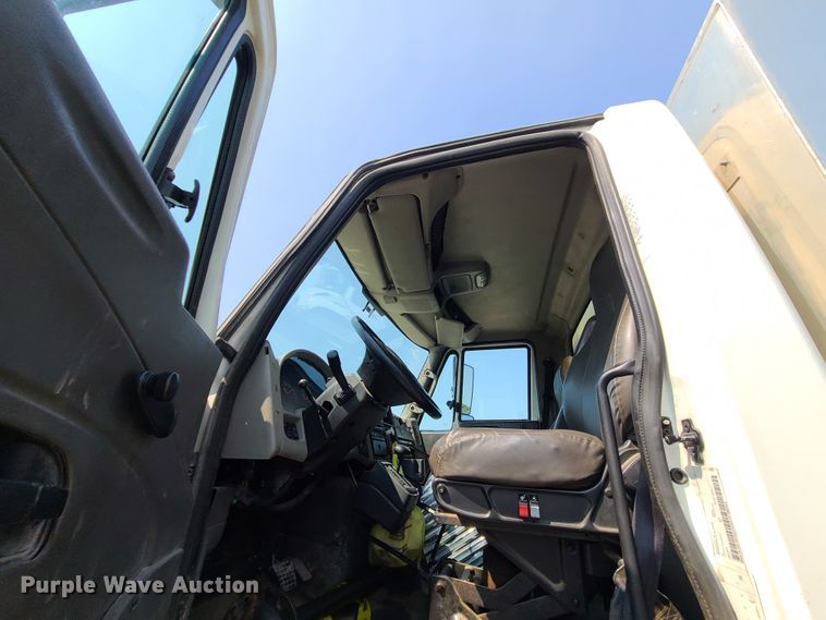 image for item DI6107 2012 International WorkStar 7500  crane truck