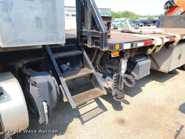 image for item DI6107 2012 International WorkStar 7500  crane truck