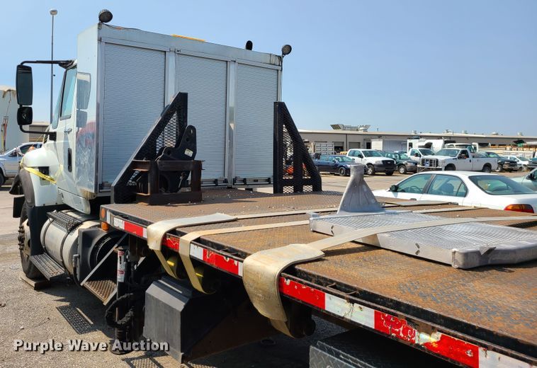 image for item DI6107 2012 International WorkStar 7500  crane truck