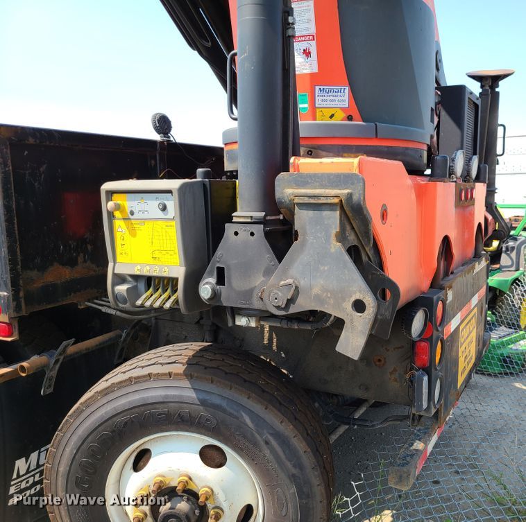 image for item DI6107 2012 International WorkStar 7500  crane truck