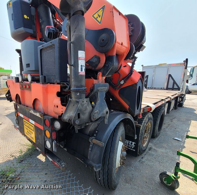 image for item DI6107 2012 International WorkStar 7500  crane truck