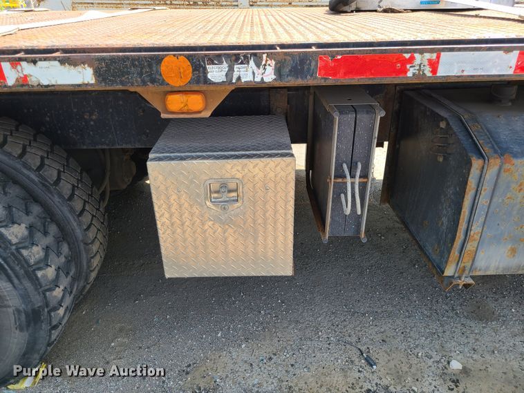 image for item DI6107 2012 International WorkStar 7500  crane truck