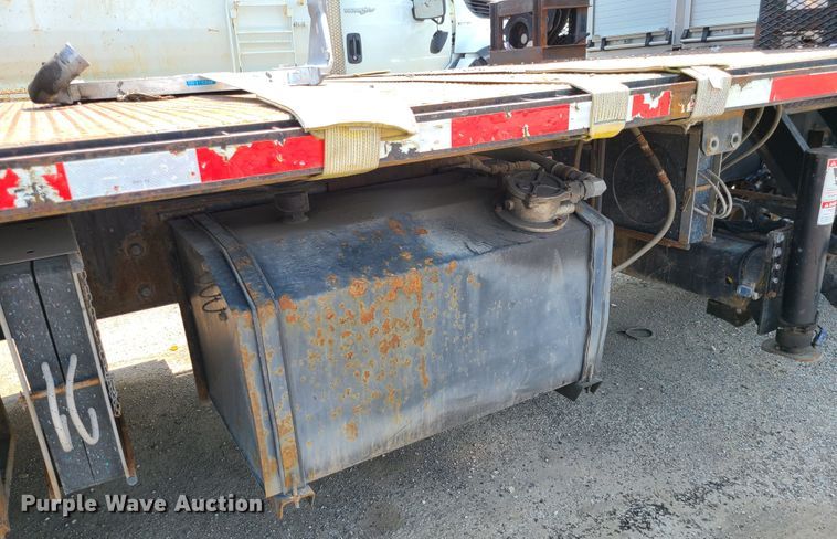 image for item DI6107 2012 International WorkStar 7500  crane truck