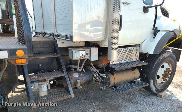 image for item DI6107 2012 International WorkStar 7500  crane truck