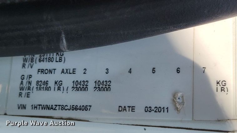 image for item DI6107 2012 International WorkStar 7500  crane truck