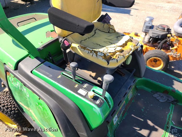 image for item DI6109 John Deere 1445  lawn mower