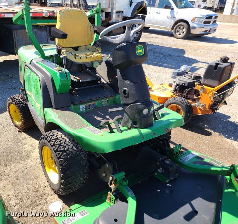 image for item DI6109 John Deere 1445  lawn mower