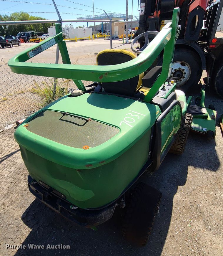 image for item DI6111 John Deere 1445  lawn mower