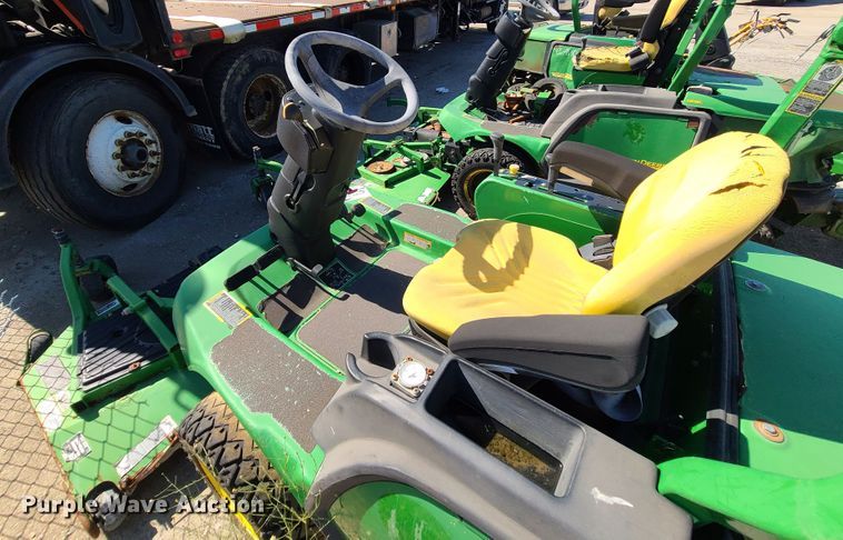 image for item DI6111 John Deere 1445  lawn mower
