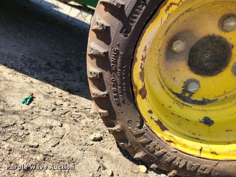 image for item DI6111 John Deere 1445  lawn mower