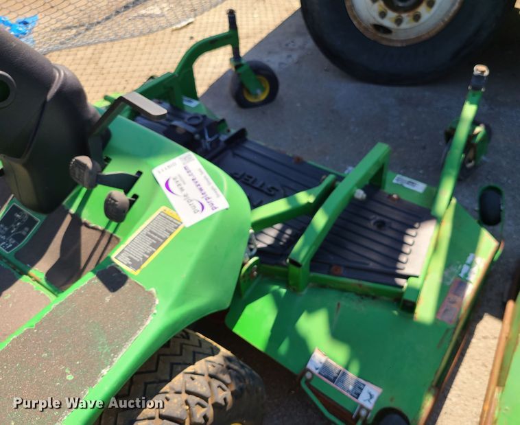 image for item DI6111 John Deere 1445  lawn mower