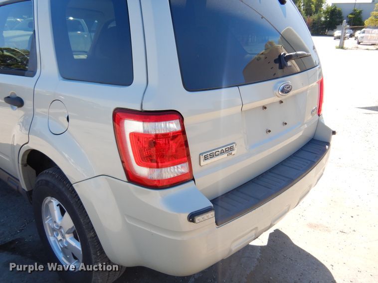 image for item DI6113 2008 Ford Escape  SUV