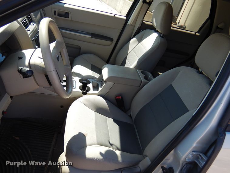 image for item DI6113 2008 Ford Escape  SUV