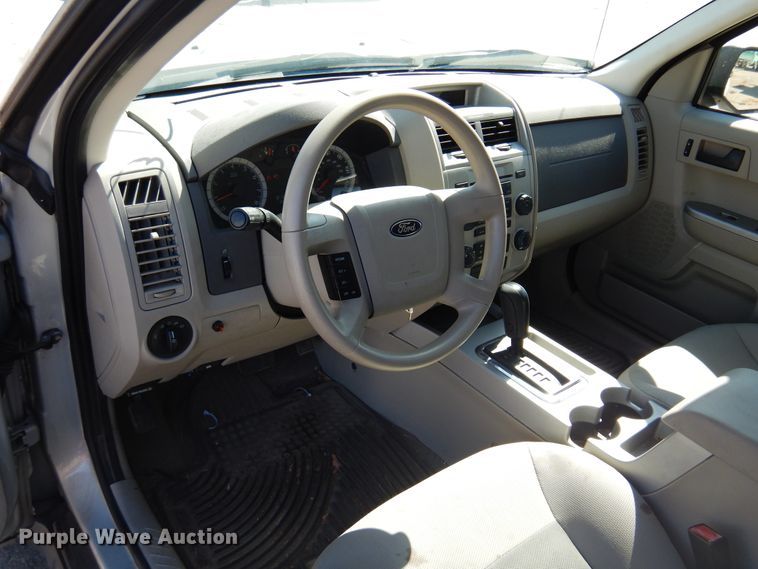 image for item DI6113 2008 Ford Escape  SUV