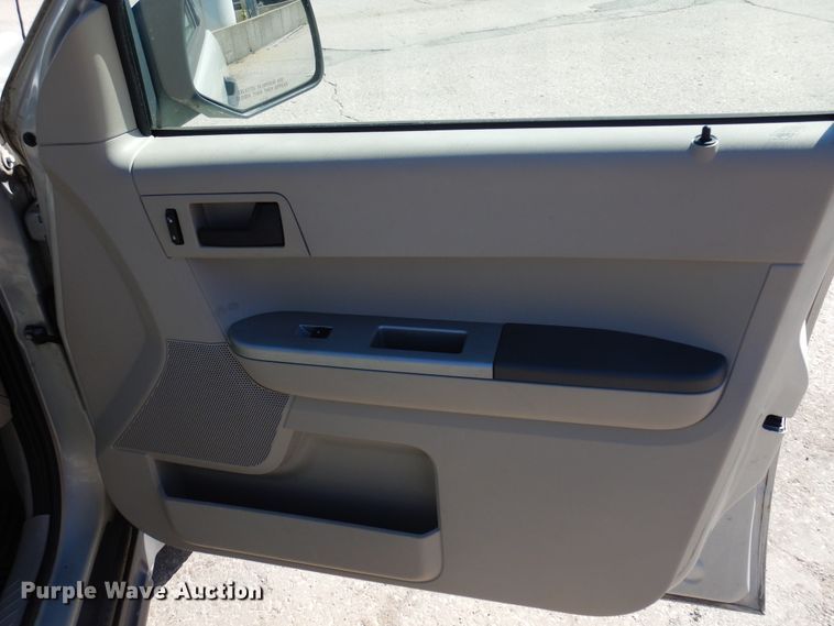 image for item DI6113 2008 Ford Escape  SUV