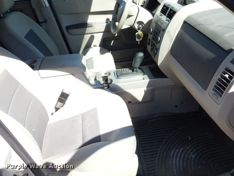 image for item DI6113 2008 Ford Escape  SUV