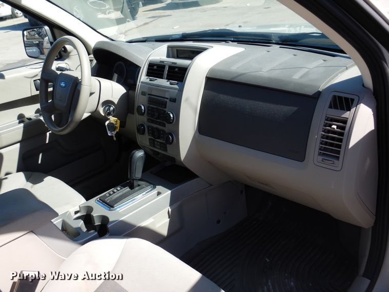 image for item DI6113 2008 Ford Escape  SUV