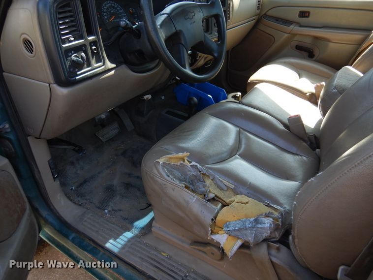 image for item DI6114 2006 Chevrolet Silverado 2500HD  pickup truck