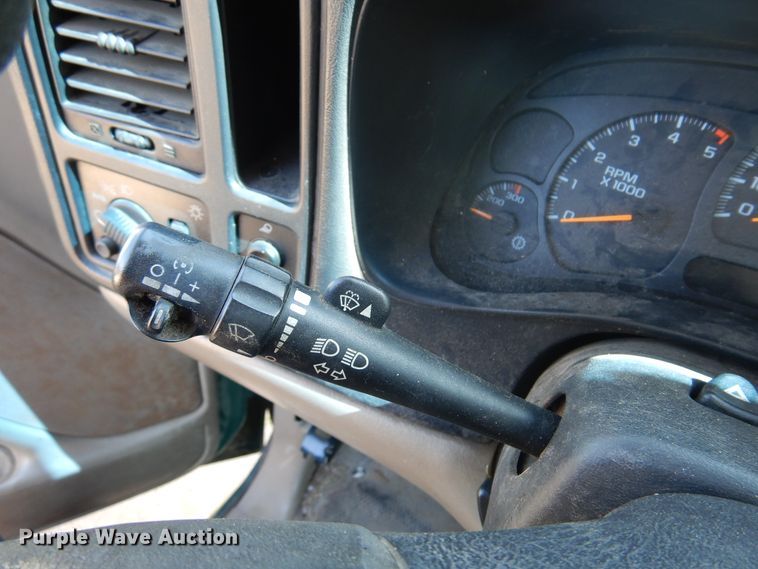 image for item DI6114 2006 Chevrolet Silverado 2500HD  pickup truck