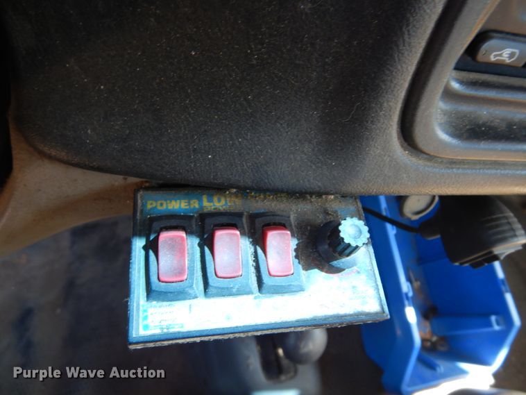 image for item DI6114 2006 Chevrolet Silverado 2500HD  pickup truck