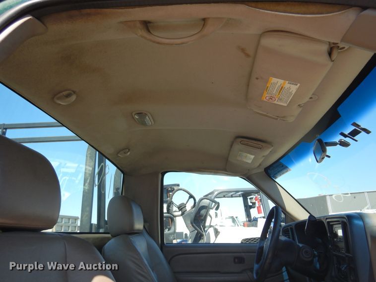 image for item DI6114 2006 Chevrolet Silverado 2500HD  pickup truck