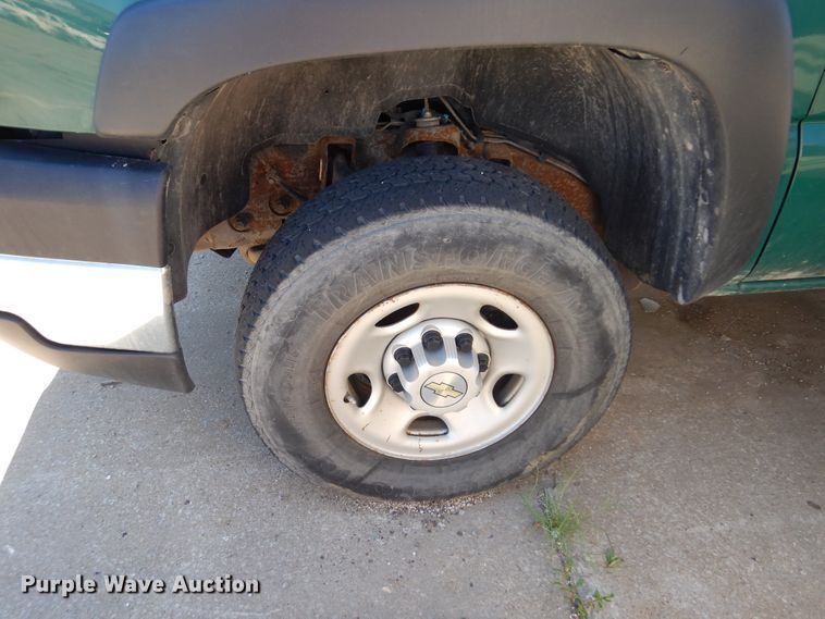 image for item DI6114 2006 Chevrolet Silverado 2500HD  pickup truck