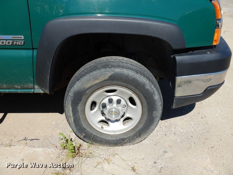 image for item DI6114 2006 Chevrolet Silverado 2500HD  pickup truck
