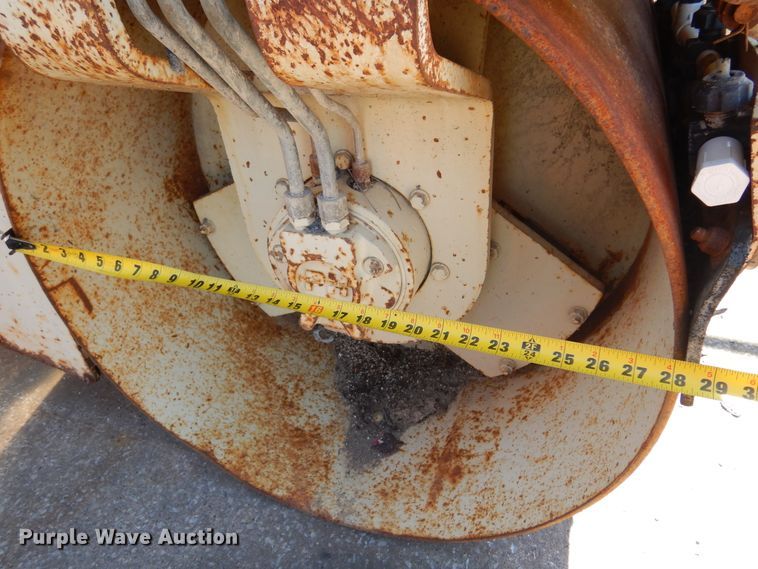 image for item DI6115 2000 Ingersoll Rand DD-24  double drum vibratory roller