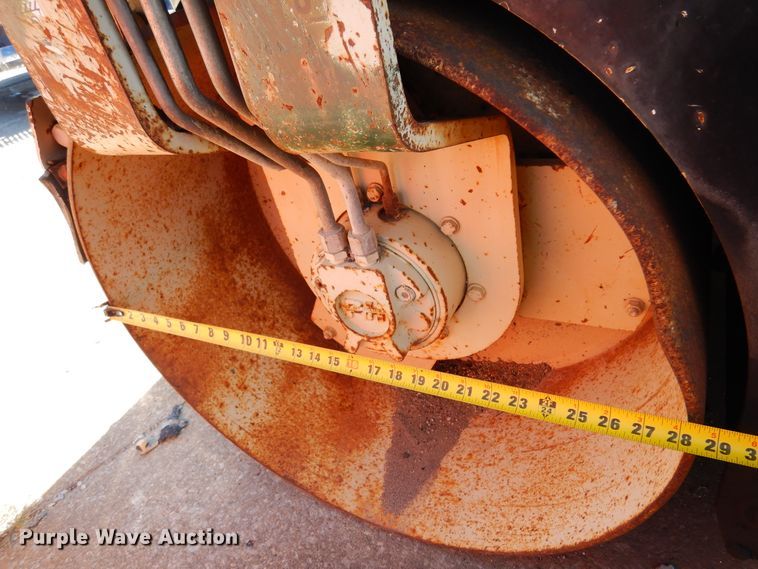 image for item DI6115 2000 Ingersoll Rand DD-24  double drum vibratory roller