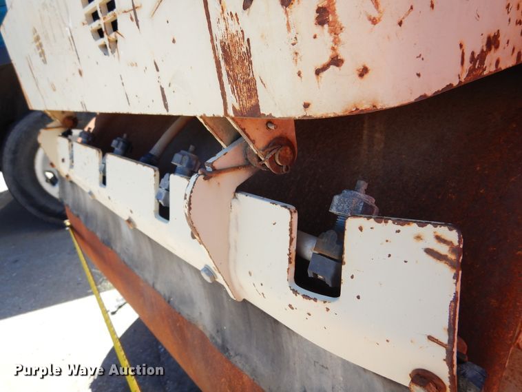 image for item DI6115 2000 Ingersoll Rand DD-24  double drum vibratory roller