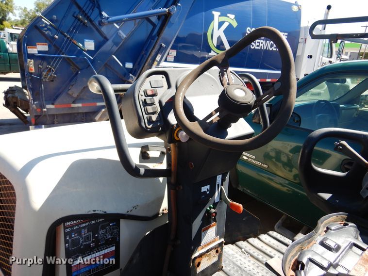 image for item DI6115 2000 Ingersoll Rand DD-24  double drum vibratory roller