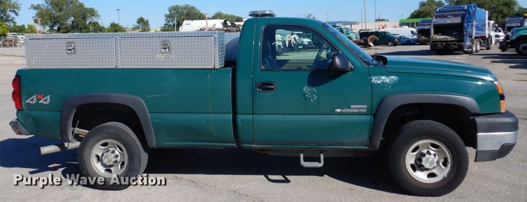 image for item DI6118 2006 Chevrolet Silverado 2500HD  pickup truck