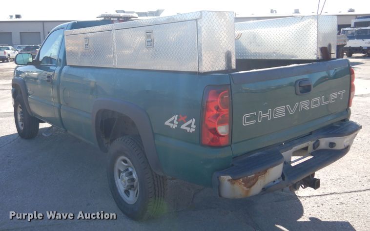image for item DI6118 2006 Chevrolet Silverado 2500HD  pickup truck