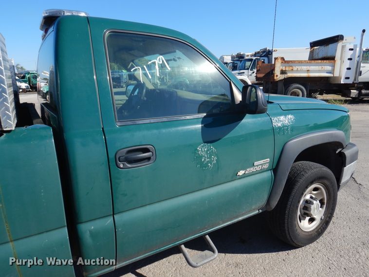 image for item DI6118 2006 Chevrolet Silverado 2500HD  pickup truck