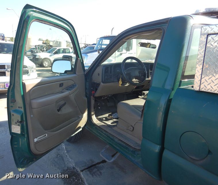 image for item DI6118 2006 Chevrolet Silverado 2500HD  pickup truck