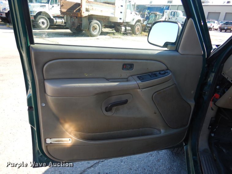 image for item DI6118 2006 Chevrolet Silverado 2500HD  pickup truck