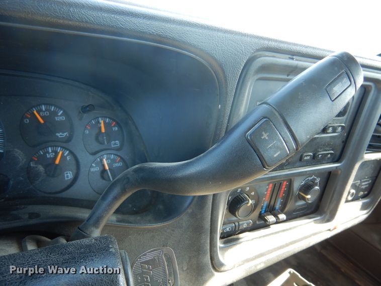 image for item DI6118 2006 Chevrolet Silverado 2500HD  pickup truck