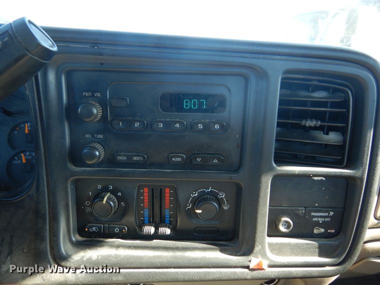 image for item DI6118 2006 Chevrolet Silverado 2500HD  pickup truck